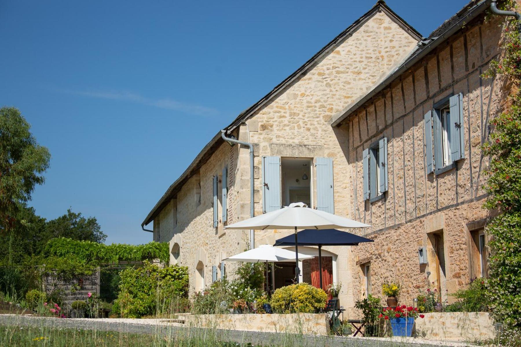 Maison D'Hotes La Maison De Leopold Terrasson Εξωτερικό φωτογραφία