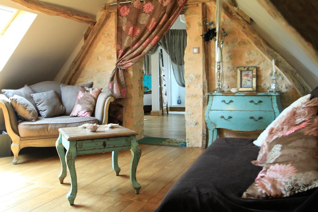 Maison D'Hotes La Maison De Leopold Terrasson Εξωτερικό φωτογραφία