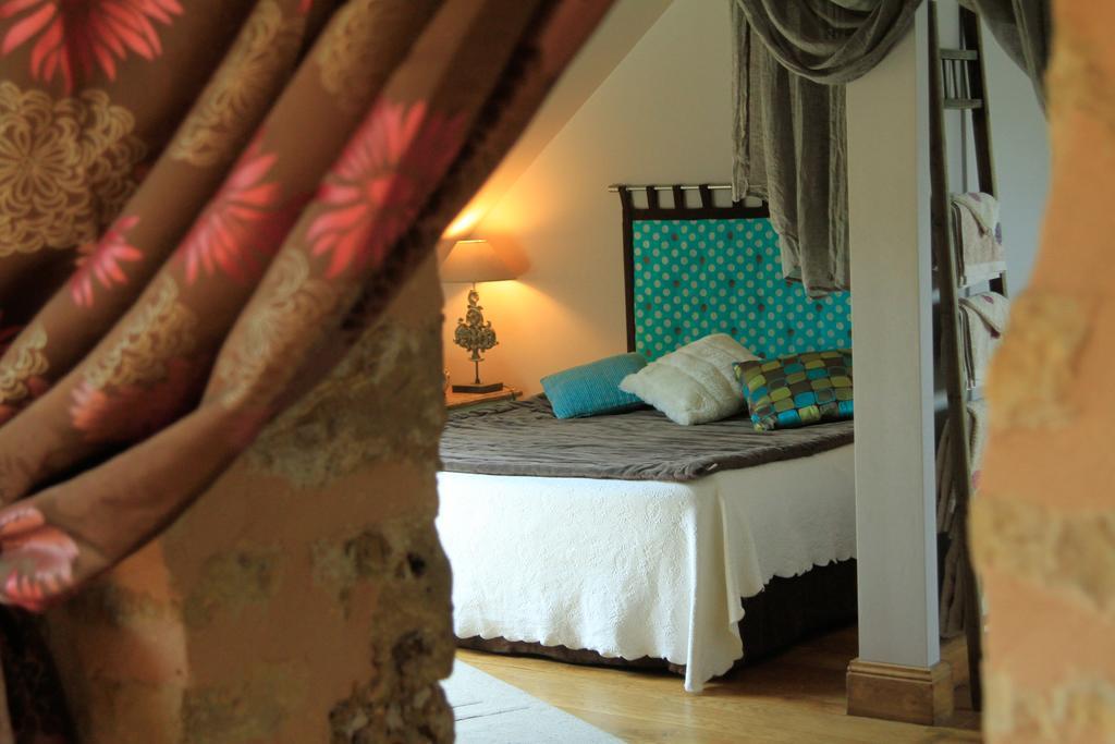 Maison D'Hotes La Maison De Leopold Terrasson Εξωτερικό φωτογραφία