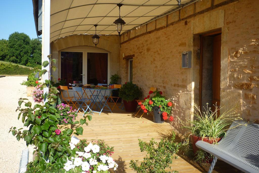 Maison D'Hotes La Maison De Leopold Terrasson Εξωτερικό φωτογραφία