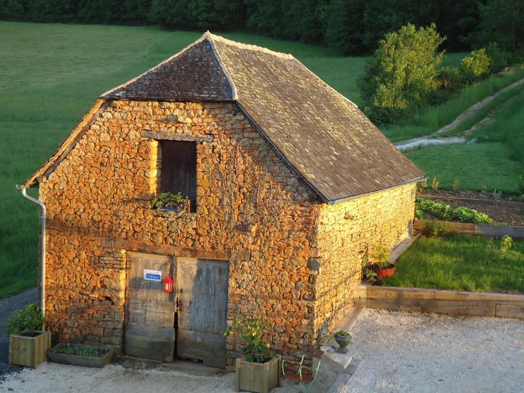 Maison D'Hotes La Maison De Leopold Terrasson Εξωτερικό φωτογραφία